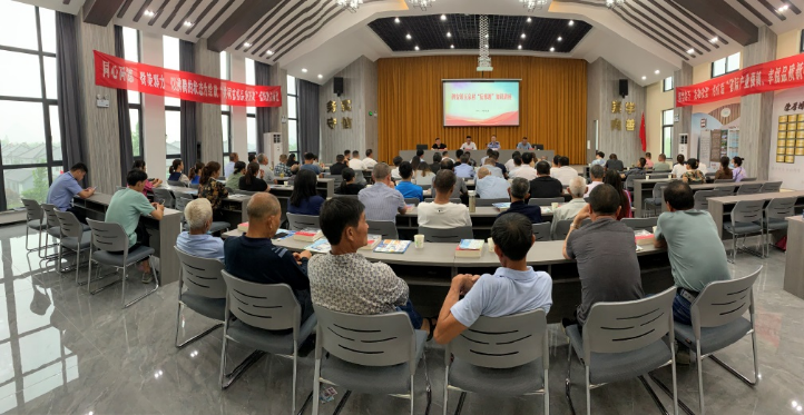 浙江省湖州市长兴县：发挥“三大员” 打好反邪教宣传“组合拳”377.png